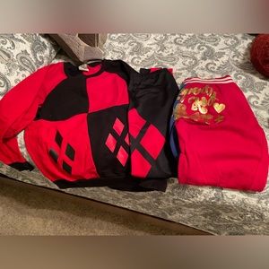 Lot of DC Harley Quinn clothes sweatshirt, leggings, sweatpants